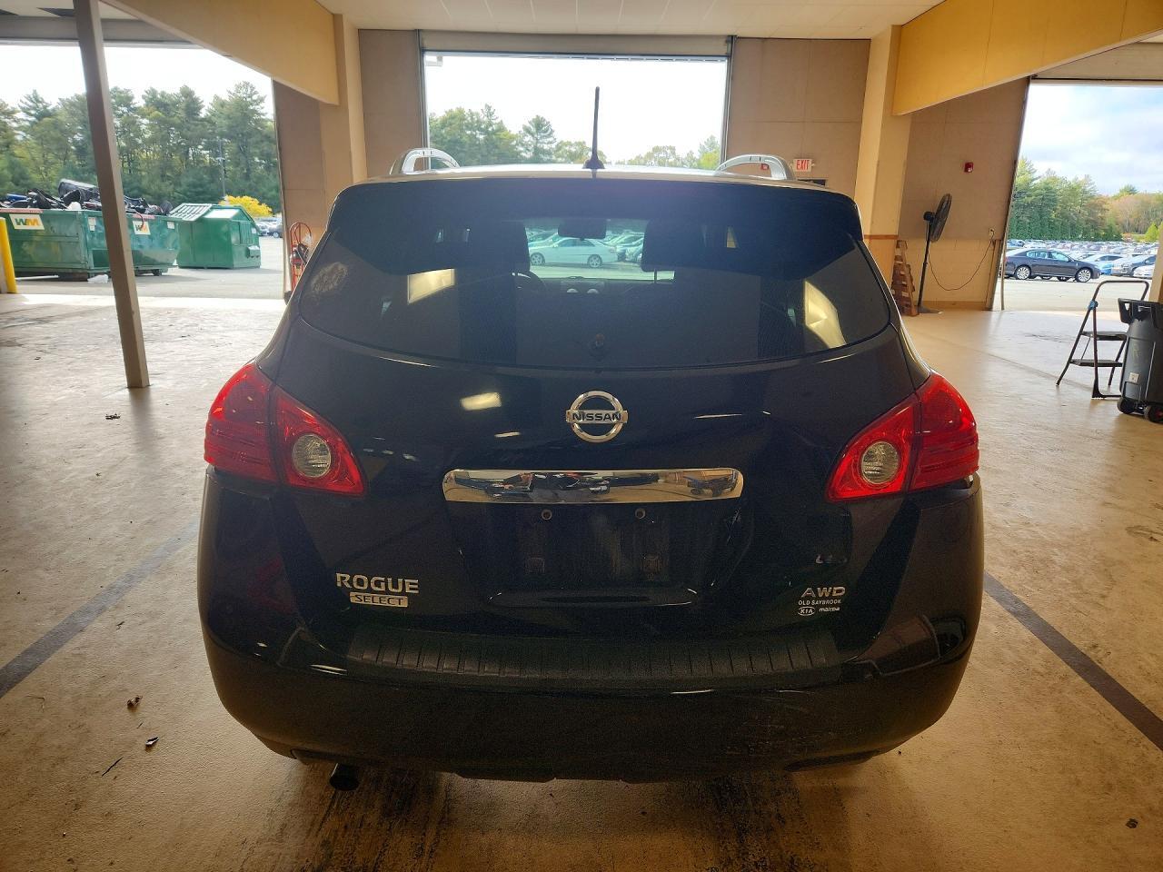 2015 NISSAN ROGUE SELECT S — Фото 6 из 13