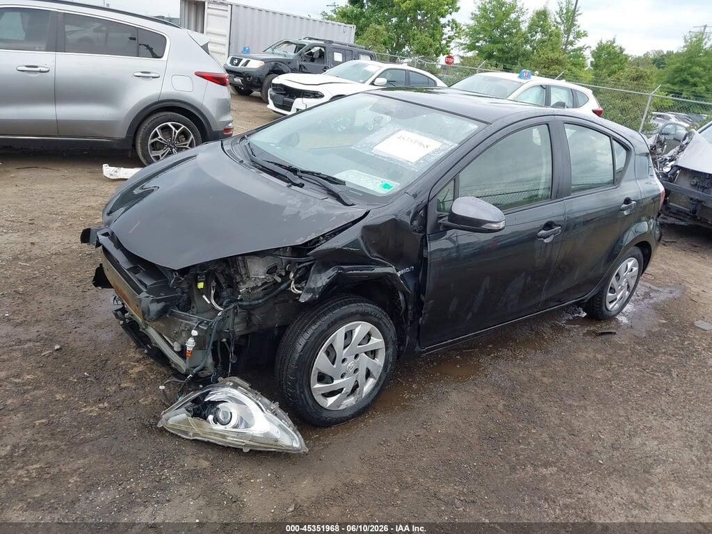 JTDKDTB32F1087103 2015 TOYOTA PRIUS C photo no. 2