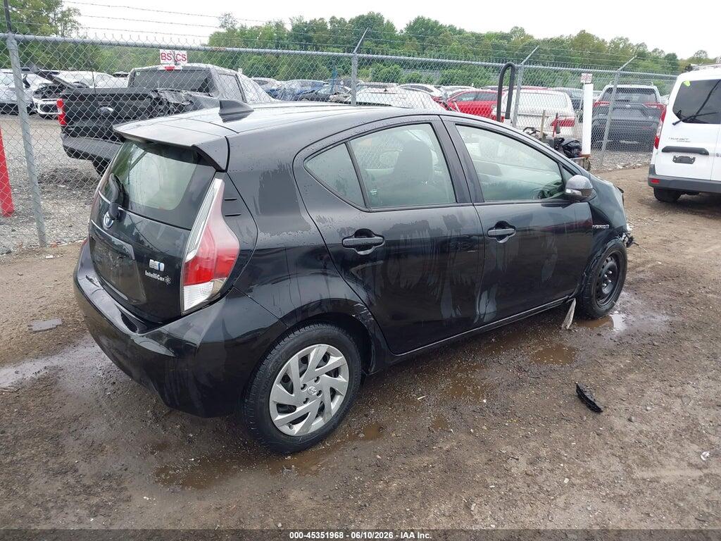 JTDKDTB32F1087103 2015 TOYOTA PRIUS C photo no. 4