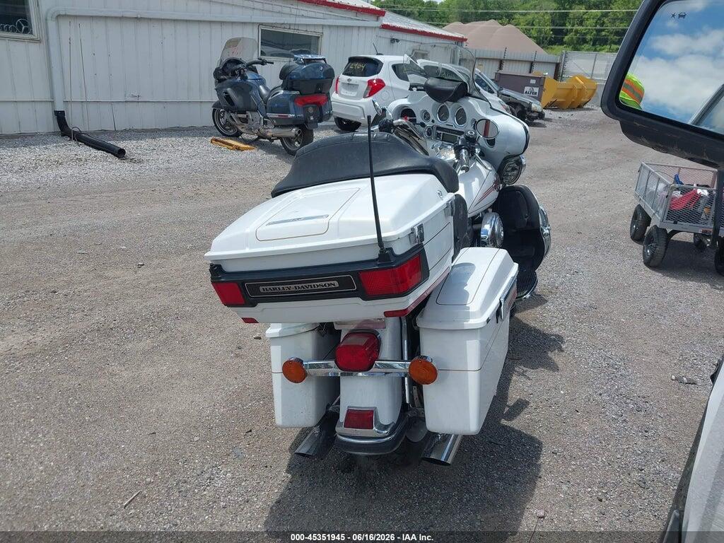 1HD1FL4167Y704172 2007 HARLEY-DAVIDSON FLTC photo no. 4