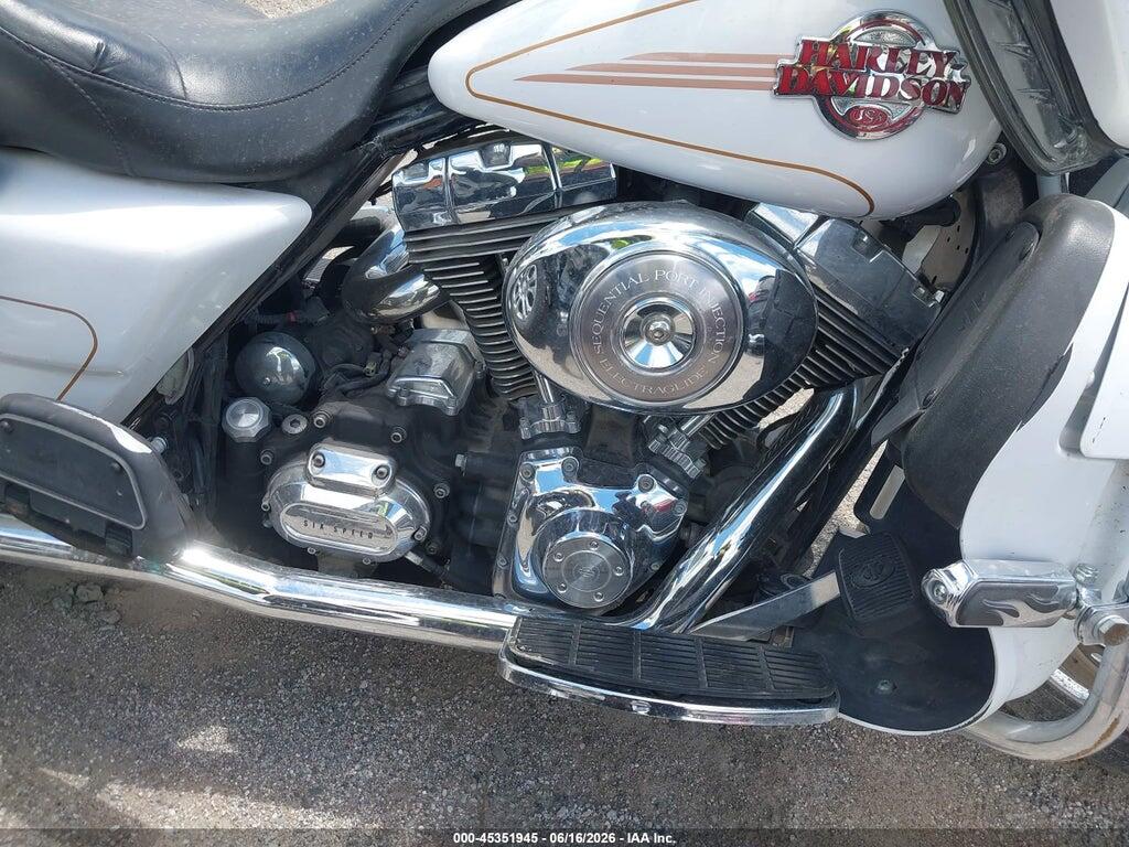 1HD1FL4167Y704172 2007 HARLEY-DAVIDSON FLTC photo no. 8