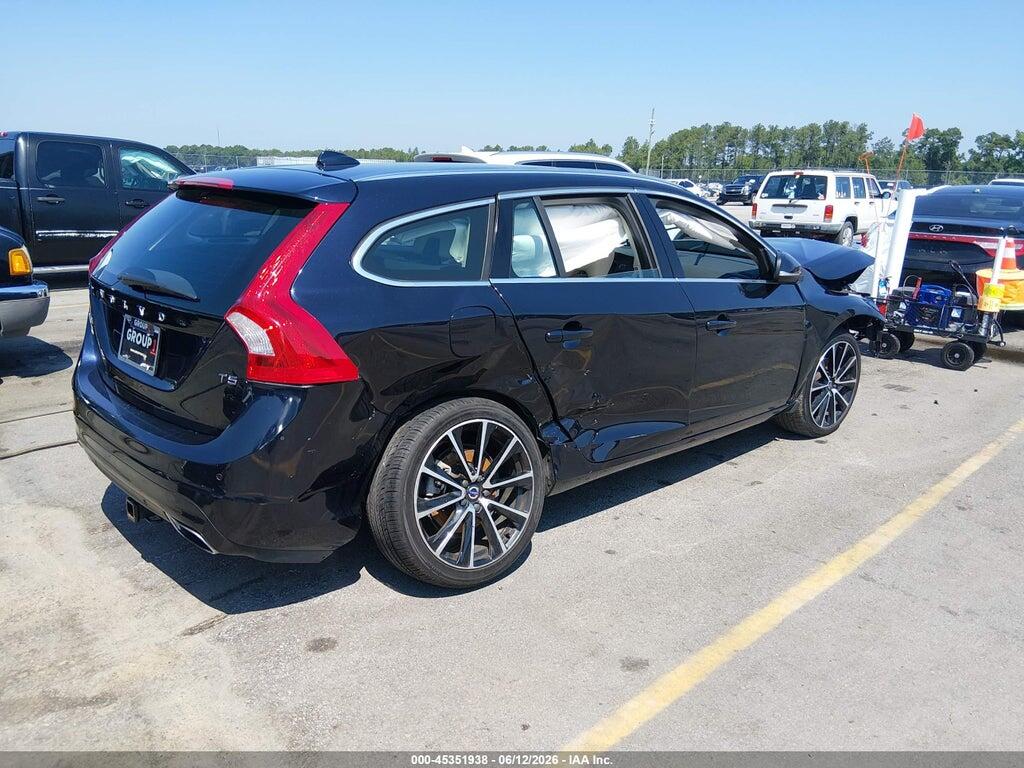 YV140MEM0H1359286 2017 VOLVO V60 photo no. 4