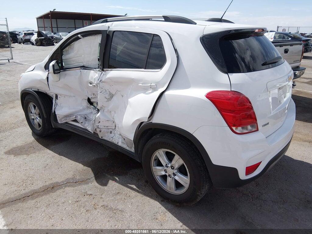3GNCJLSB7JL401132 2018 CHEVROLET TRAX photo no. 3