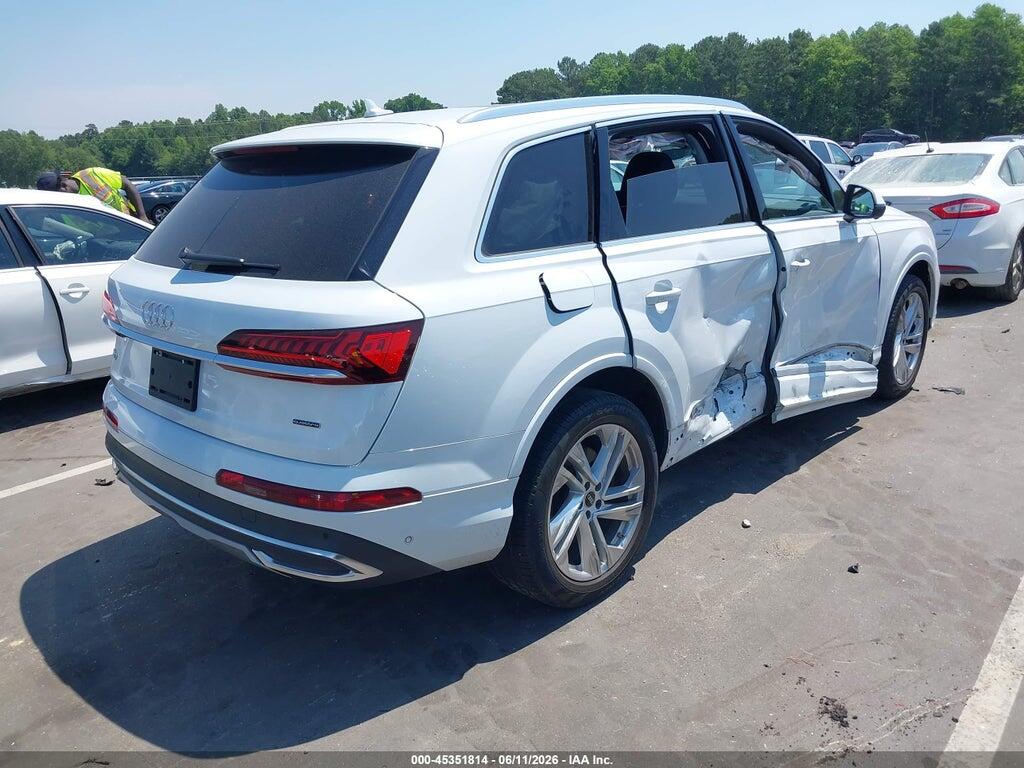 WA1LCBF78PD020126 2023 AUDI Q7 photo no. 4