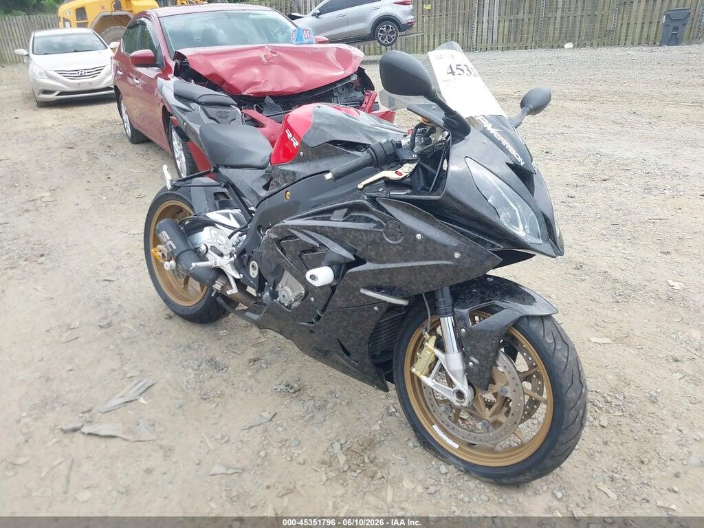WB10D2108FZ351741 2015 BMW S 1000 photo no. 1