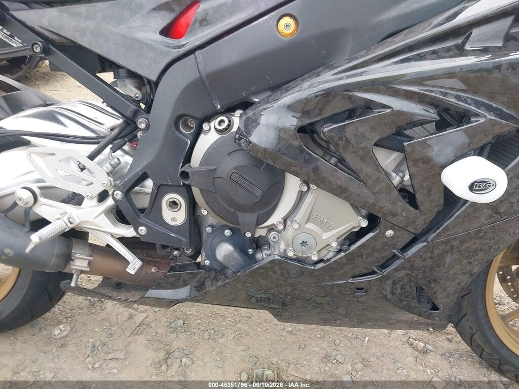WB10D2108FZ351741 2015 BMW S 1000 photo no. 8