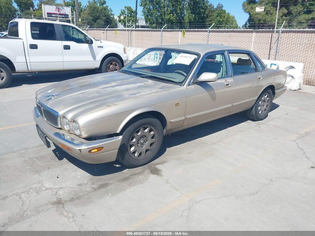 SAJHD1041XC875582 1999 JAGUAR XJ8 photo no. 2