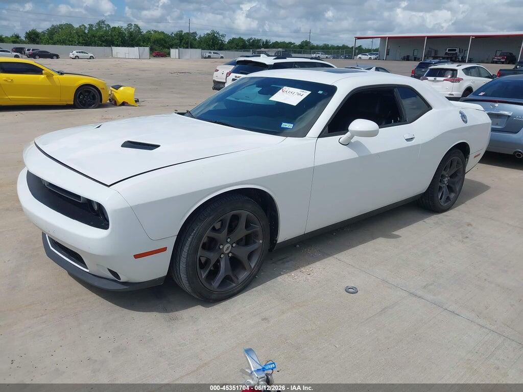 2C3CDZAG6JH258123 2018 DODGE CHALLENGER photo no. 2
