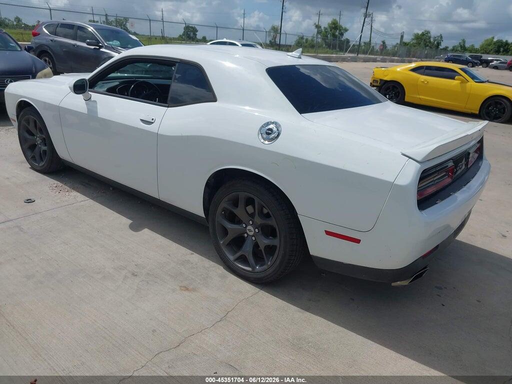 2C3CDZAG6JH258123 2018 DODGE CHALLENGER photo no. 3