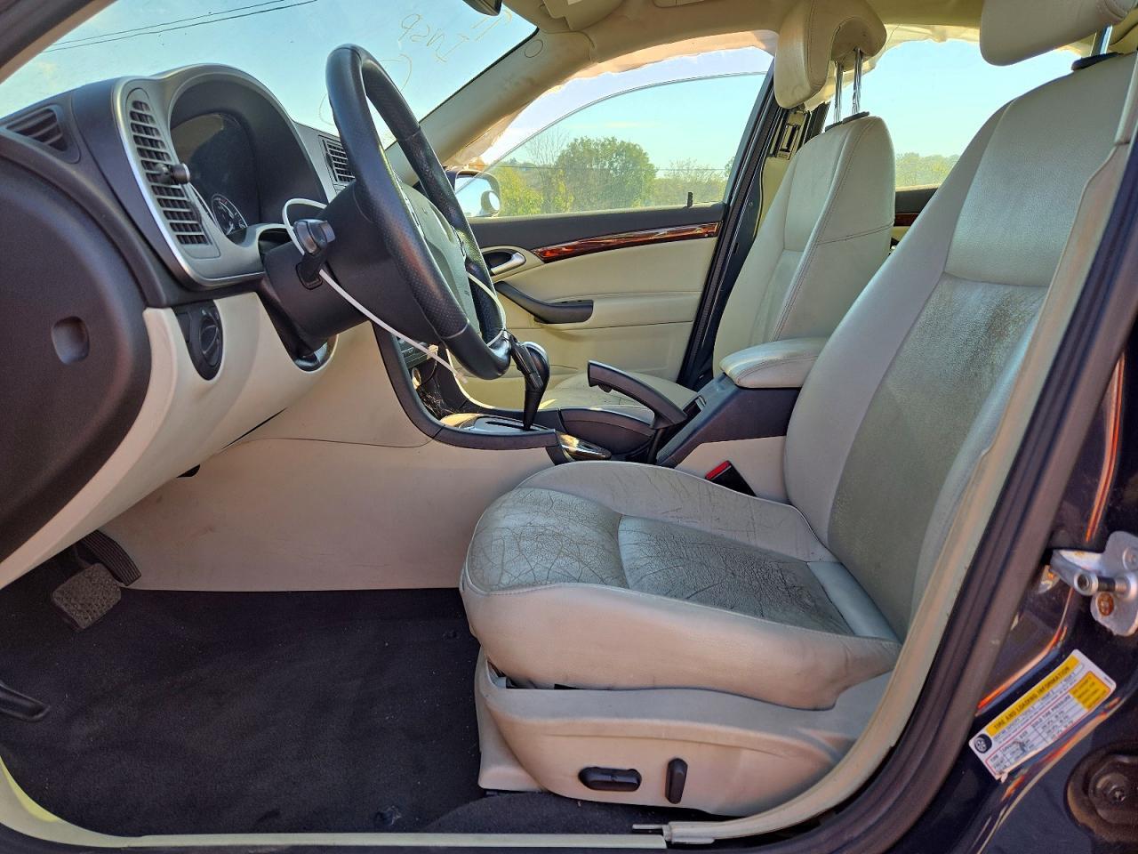 2009 SAAB 9-3 2.0T — Фото 7 из 13