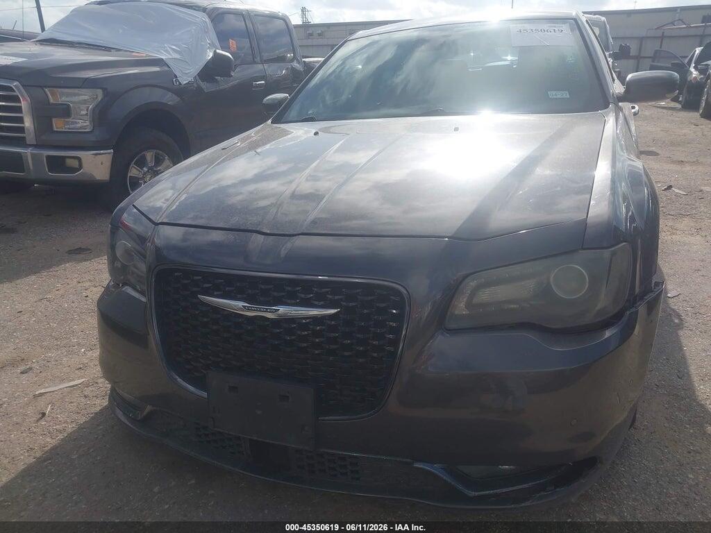 2C3CCABT1GH170654 2016 CHRYSLER 300 photo no. 12