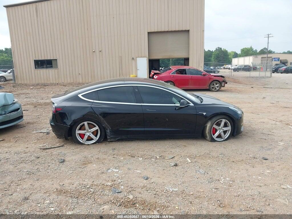 5YJ3E1EB8JF078706 2018 TESLA MODEL 3 photo no. 12