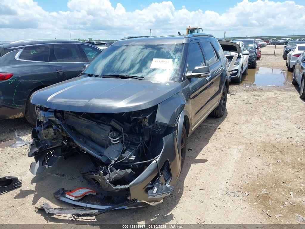 1FM5K8F82JGA70308 2018 FORD EXPLORER photo no. 2