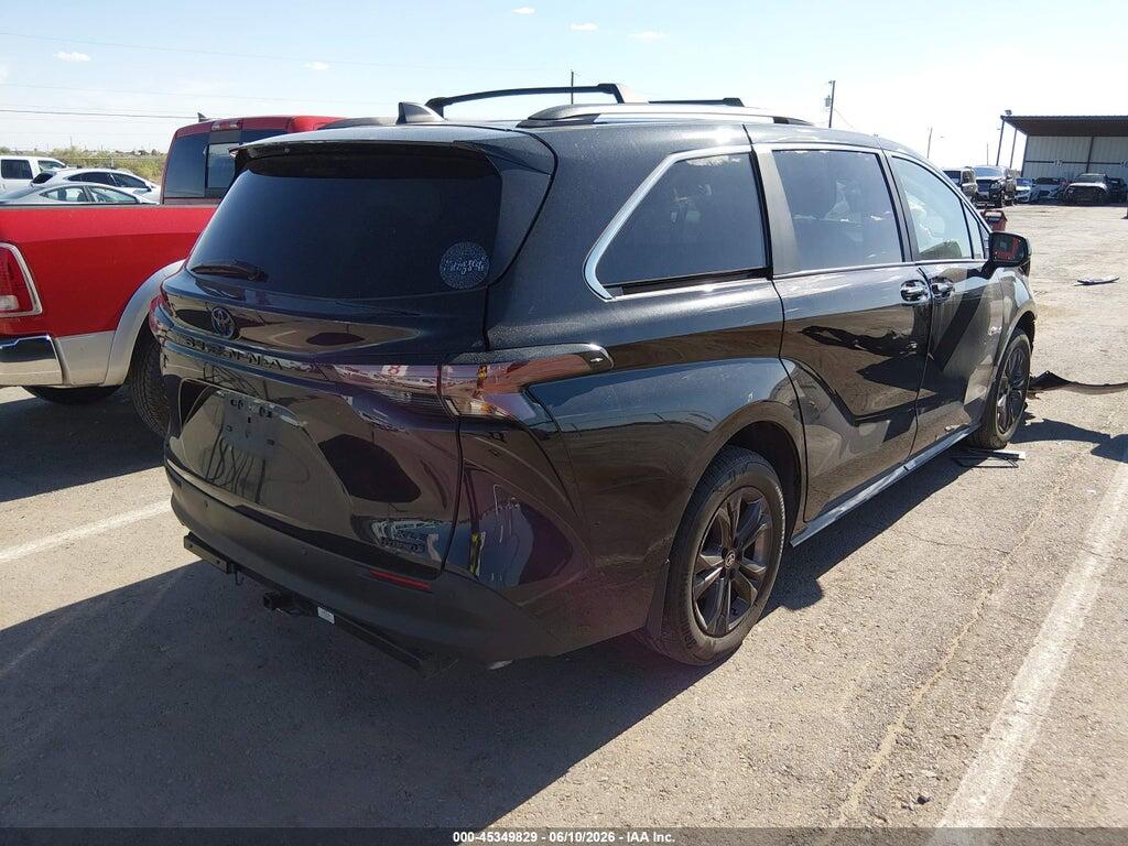 5TDCSKFC1RS118900 2024 TOYOTA SIENNA photo no. 4