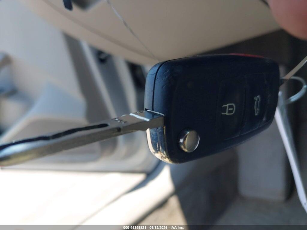 1VWBH7A39CC050253 2012 VOLKSWAGEN PASSAT photo no. 11