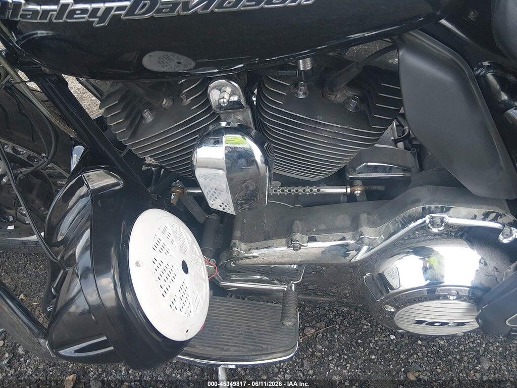 1HD1KGM12DB651116 2013 HARLEY-DAVIDSON FLTRU photo no. 9
