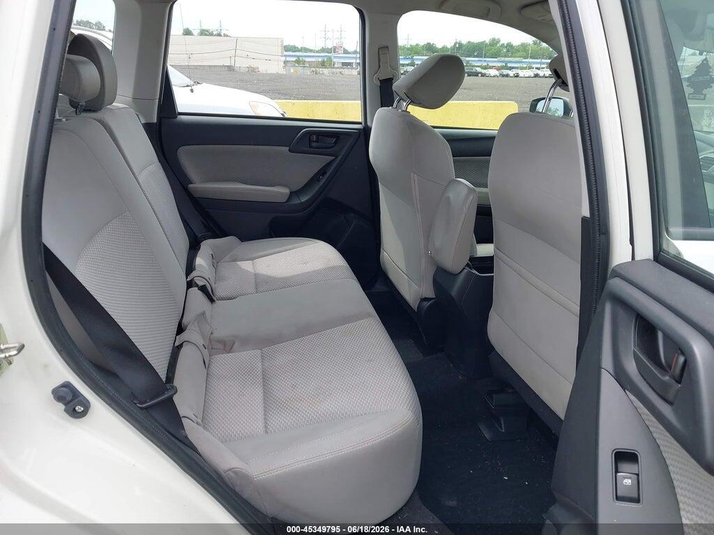 JF2SJAAC4JH542128 2018 SUBARU FORESTER photo no. 8