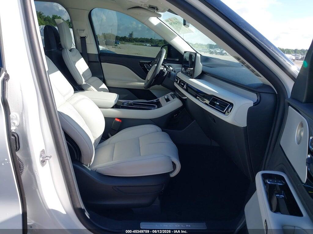5LM5J7XC2TGL12434 2026 LINCOLN AVIATOR photo no. 5