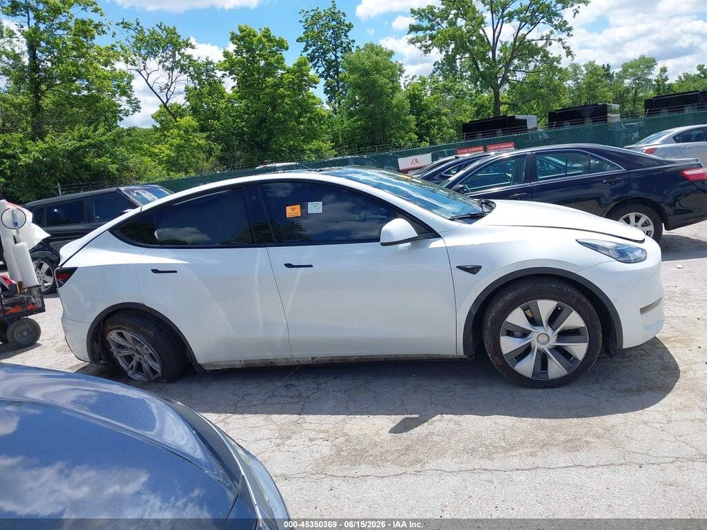 7SAYGDEE0NF355109 2022 TESLA MODEL Y photo no. 11