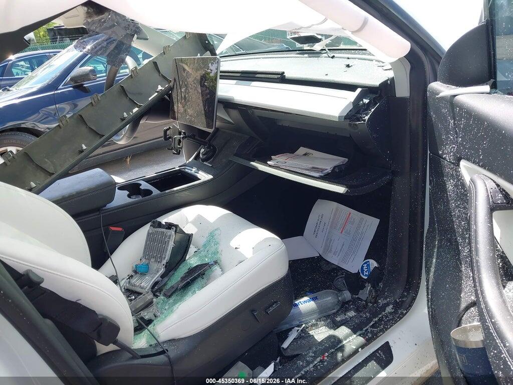 7SAYGDEE0NF355109 2022 TESLA MODEL Y photo no. 5