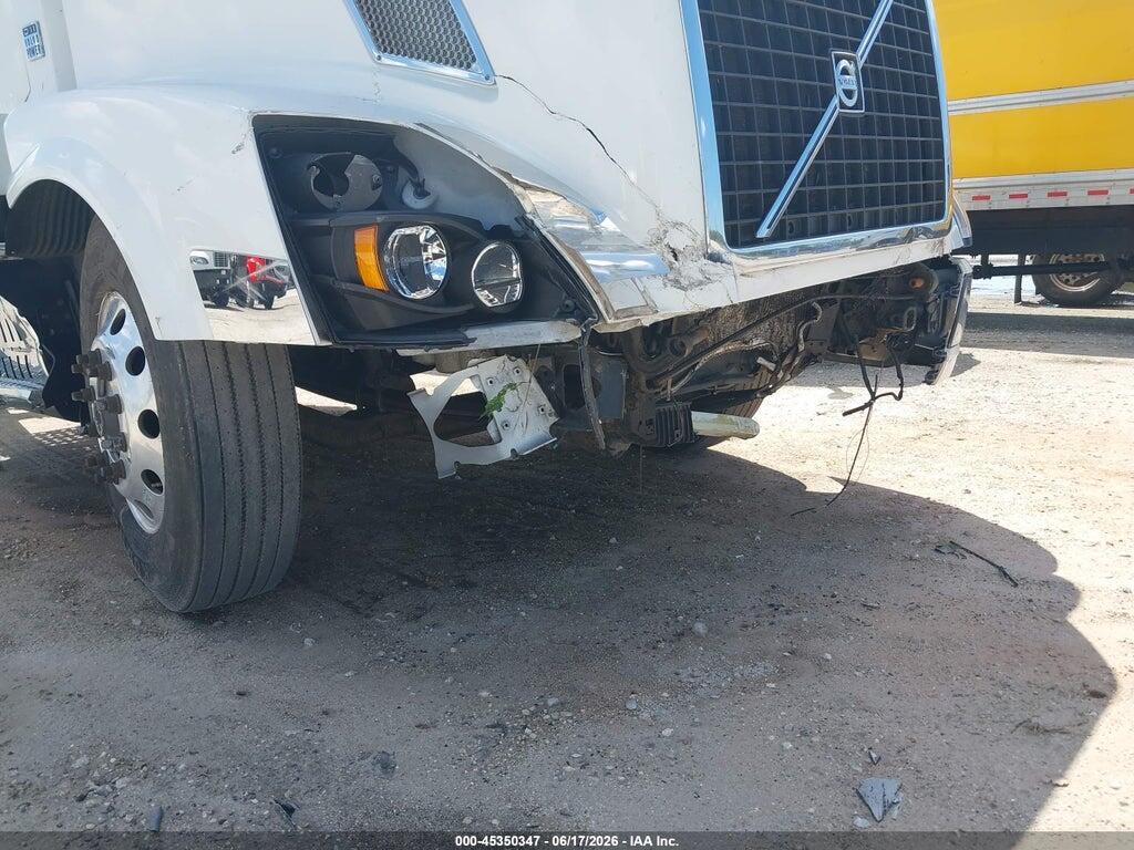 4V4NC9DG3GN967602 2016 VOLVO VN photo no. 12