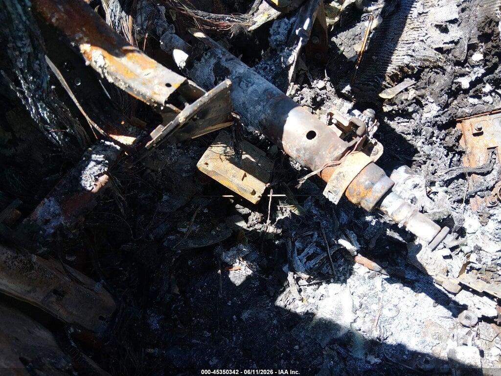 3GCNWAEF9LG310588 2020 CHEVROLET SILVERADO 1500 photo no. 11