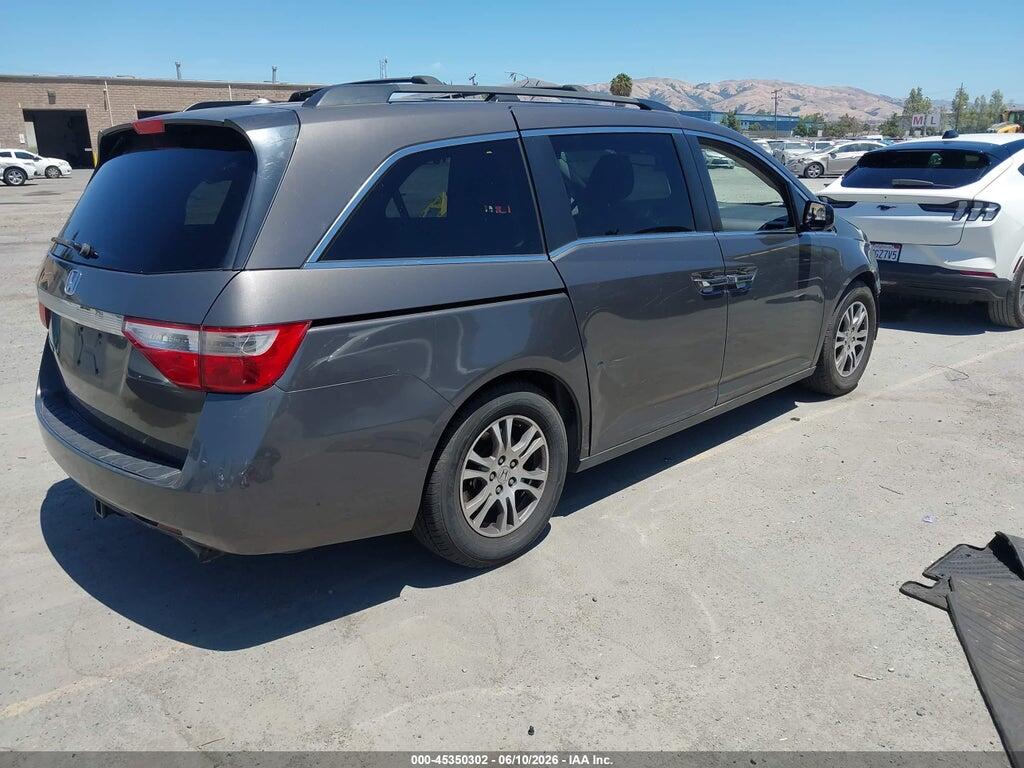 5FNRL5H63DB091079 2013 HONDA ODYSSEY photo no. 4