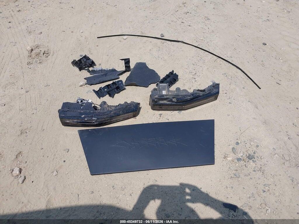 7G2CEHED1RA024695 2024 TESLA CYBERTRUCK photo no. 11