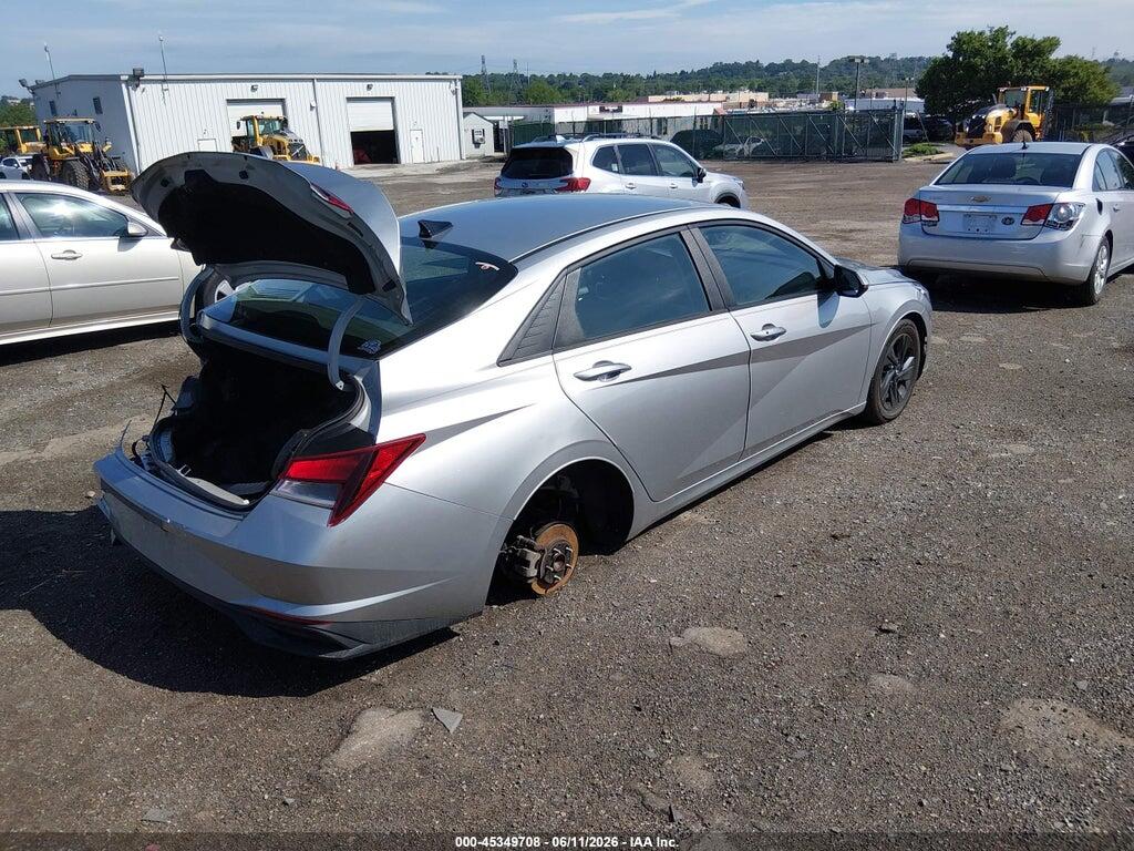5NPLM4AG9MH006392 2021 HYUNDAI ELANTRA photo no. 4