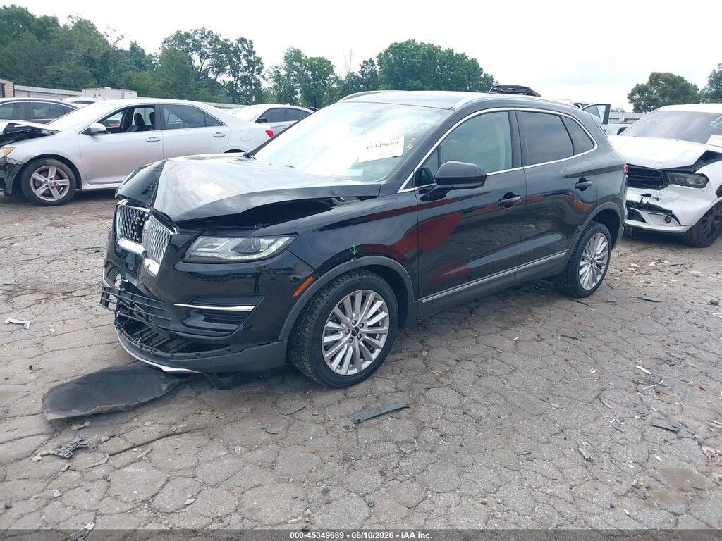 5LMCJ1C90KUL43602 2019 LINCOLN MKC photo no. 2