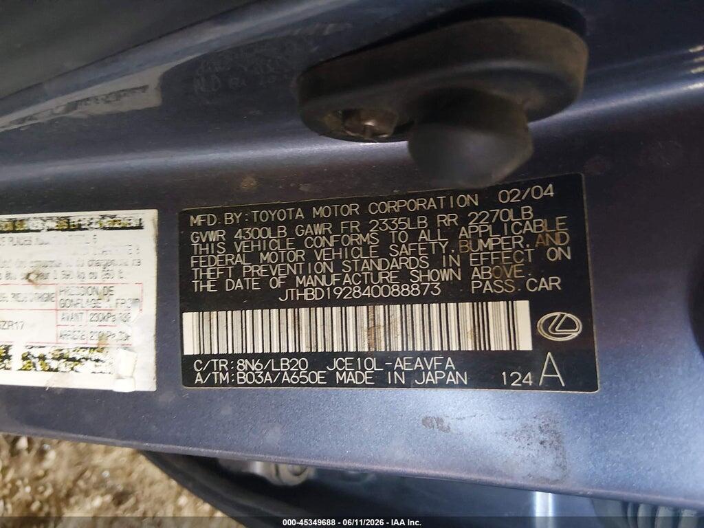 JTHBD192840088873 2004 LEXUS IS 300 photo no. 9