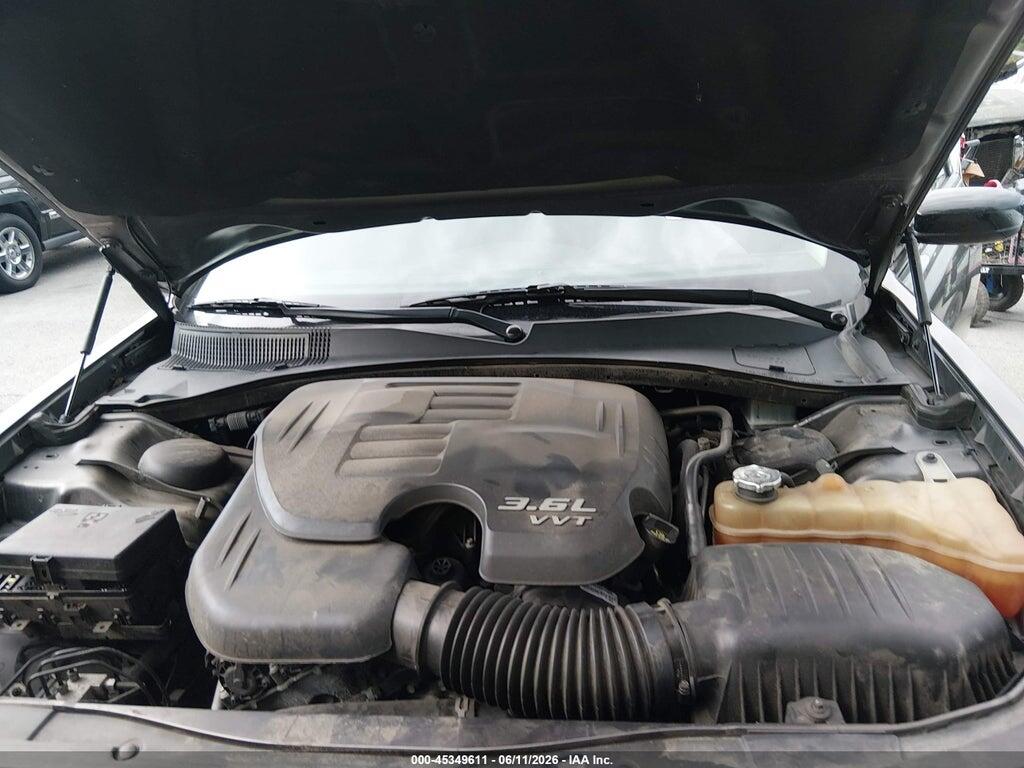 2C3CCAAG2JH275294 2018 CHRYSLER 300 photo no. 10