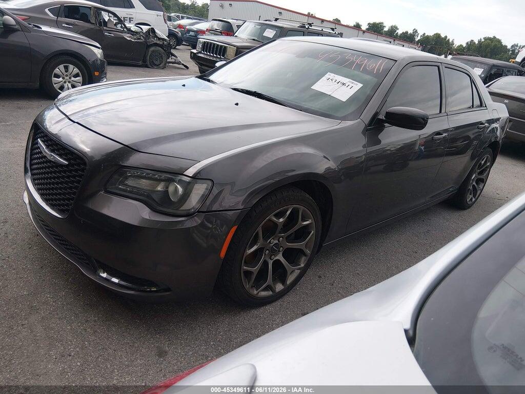 2C3CCAAG2JH275294 2018 CHRYSLER 300 photo no. 2