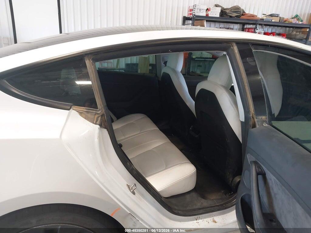 5YJ3E1EC2NF312563 2022 TESLA MODEL 3 photo no. 8