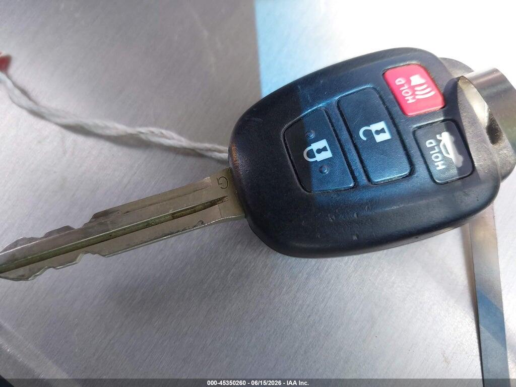 4T1BF1FK2EU736696 2014 TOYOTA CAMRY photo no. 11