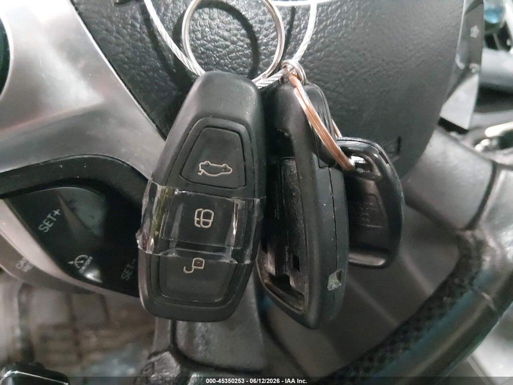 1FAHP3N27CL100213 2012 FORD FOCUS photo no. 11