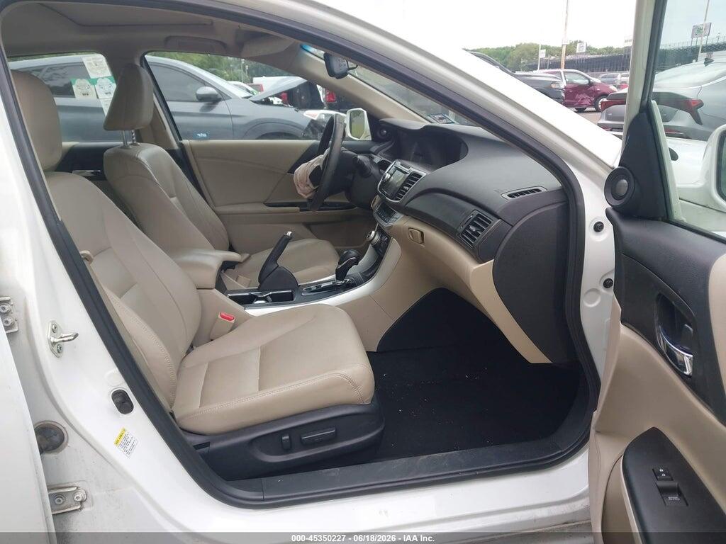 1HGCR2F83DA205051 2013 HONDA ACCORD photo no. 5