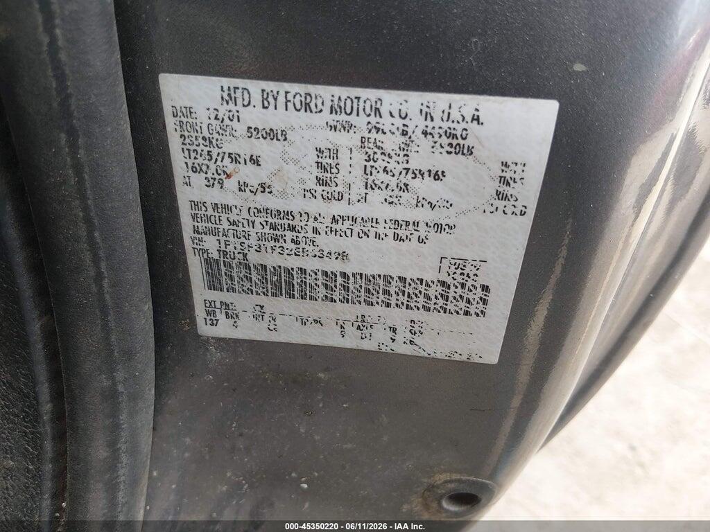 1FTSF31F32EB63498 2002 FORD F-350 photo no. 9