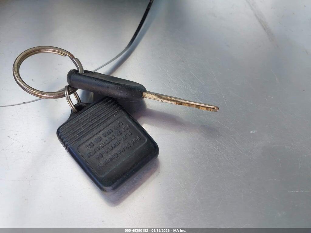 1FMRU13W44LA84986 2004 FORD EXPEDITION photo no. 11
