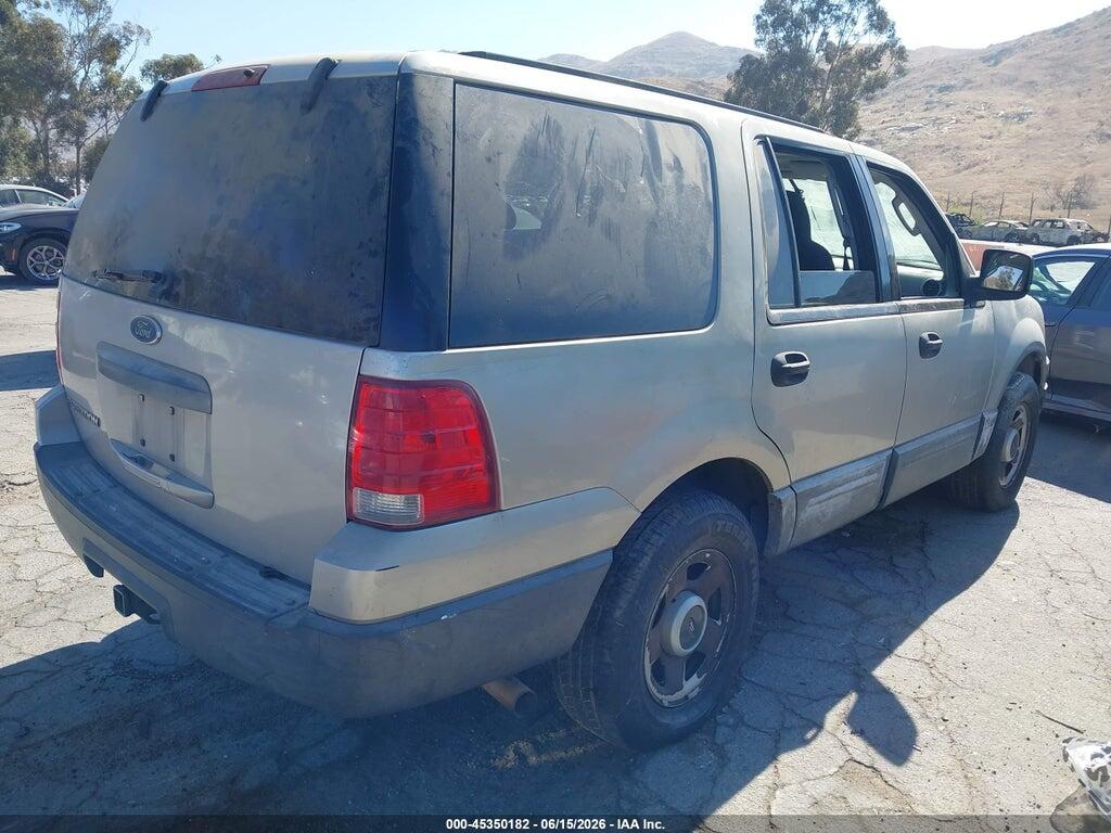 1FMRU13W44LA84986 2004 FORD EXPEDITION photo no. 4