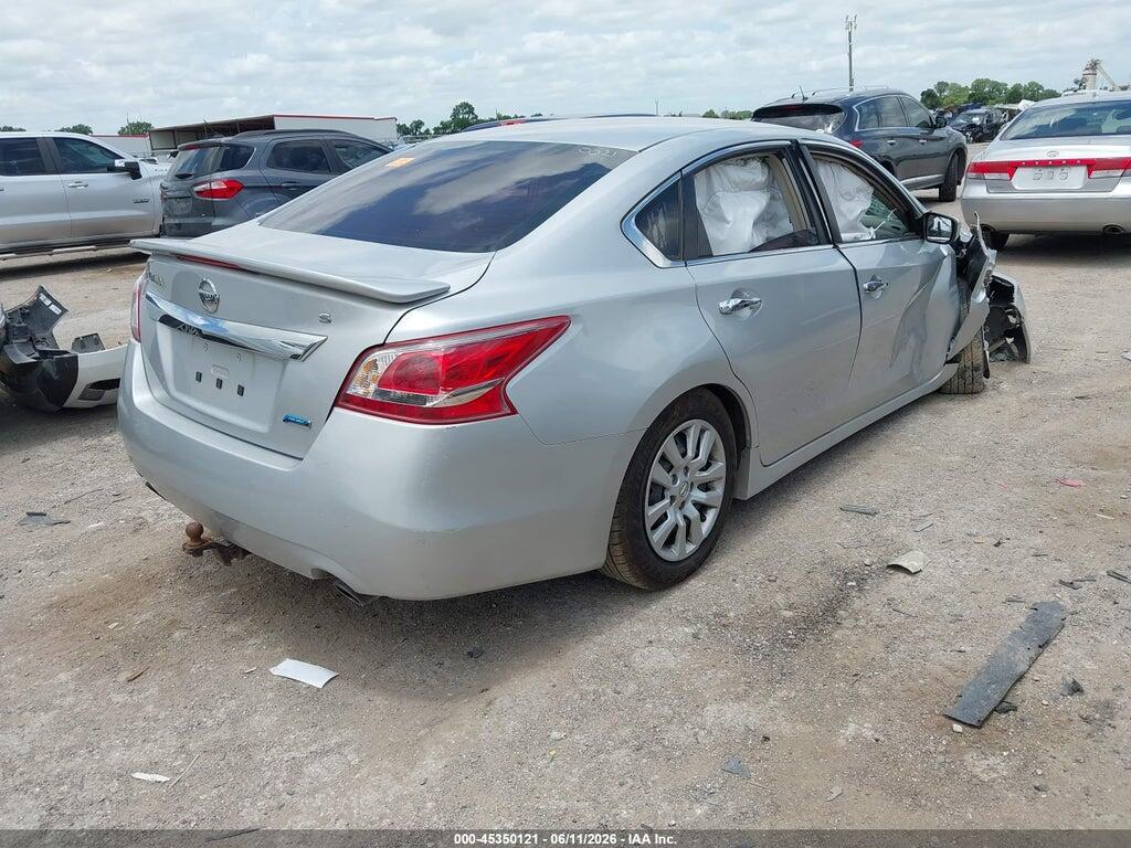 1N4AL3AP7DN571282 2013 NISSAN ALTIMA photo no. 4