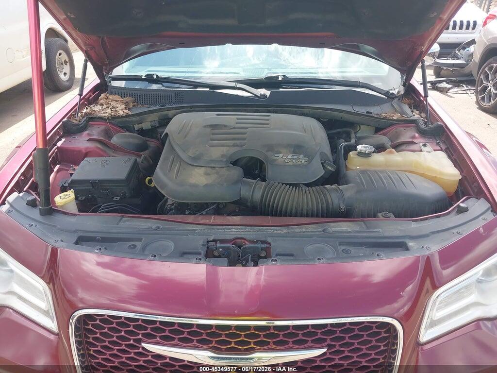 2C3CCAEG9GH135715 2016 CHRYSLER 300C photo no. 10