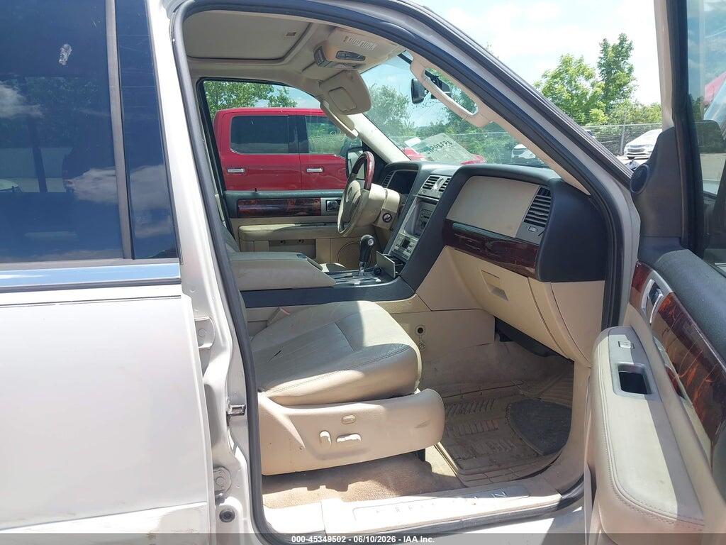 5LMFU28516LJ06144 2006 LINCOLN NAVIGATOR photo no. 5