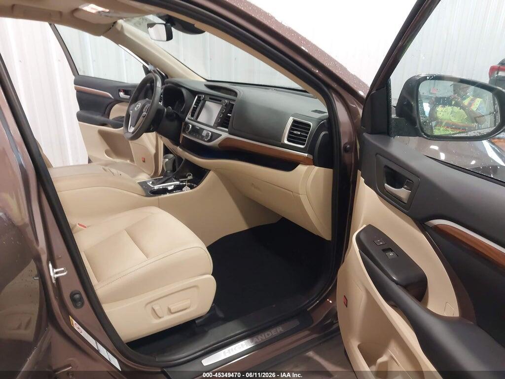 5TDDZRFH0KS933227 2019 TOYOTA HIGHLANDER photo no. 5