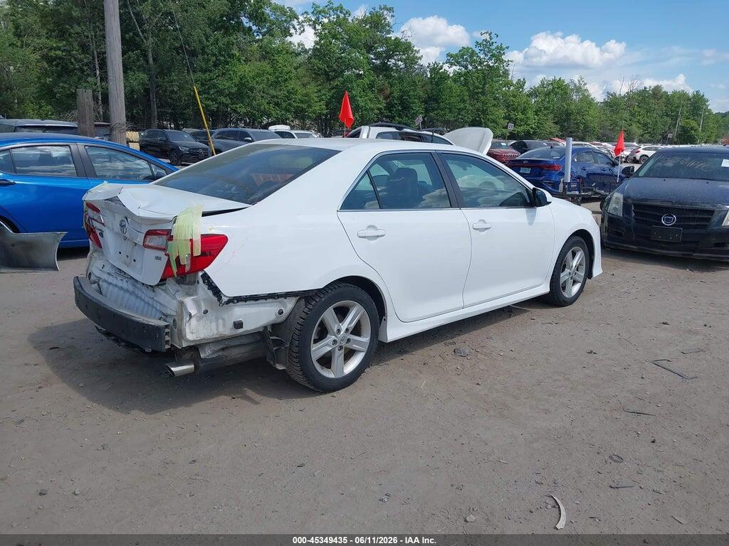 4T1BF1FK2EU470354 2014 TOYOTA CAMRY photo no. 4