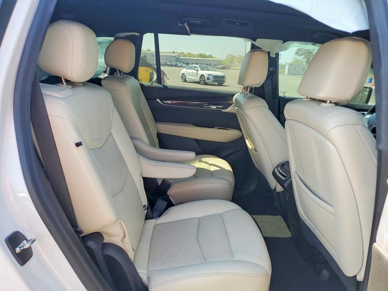 2023 CADILLAC XT6 SPORT — Фото 11 из 13