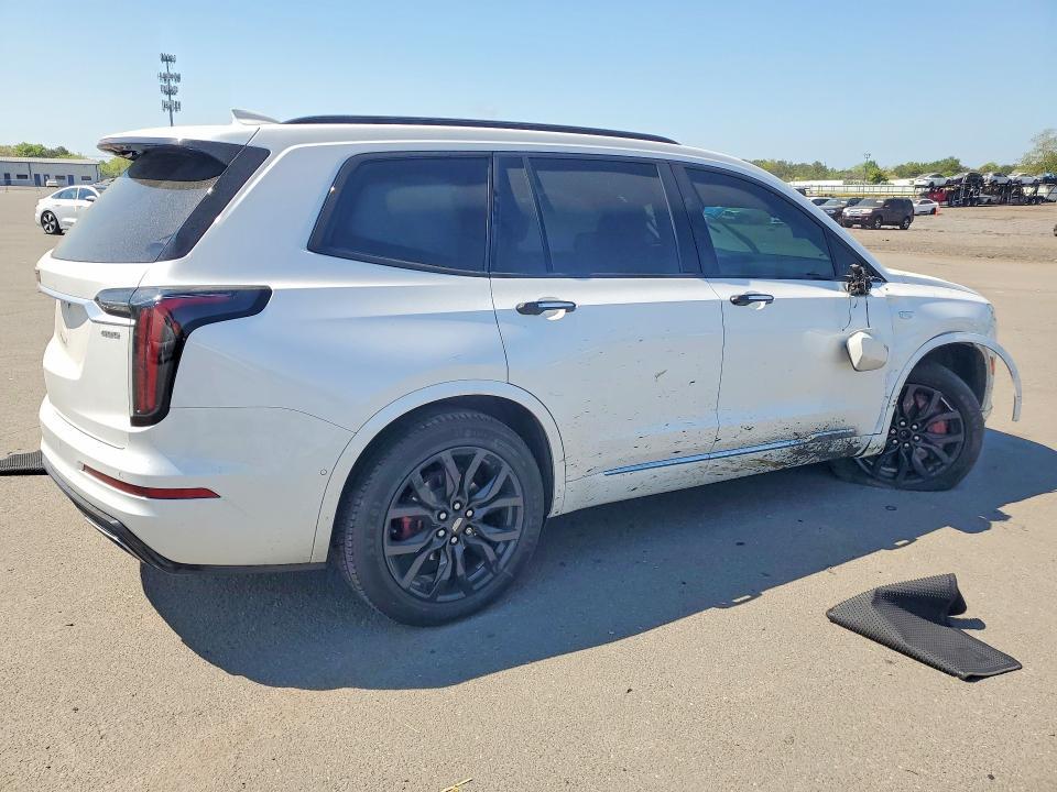 2023 CADILLAC XT6 SPORT — Фото 3 из 13