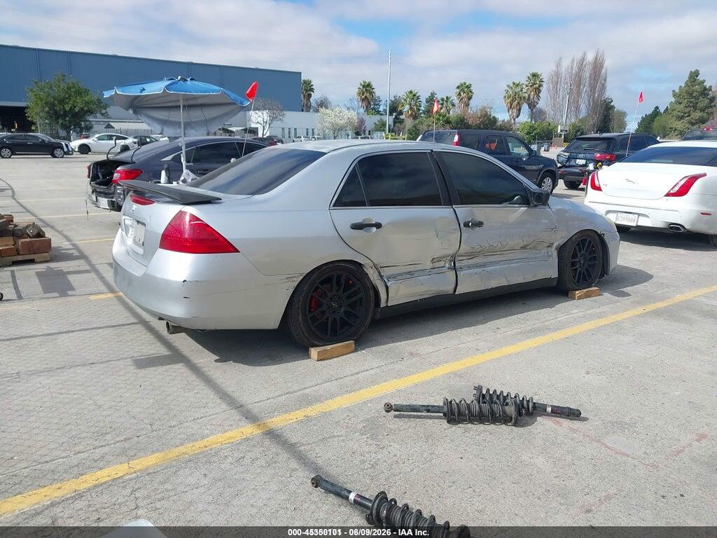 1HGCM56307A030136 2007 HONDA ACCORD photo no. 4