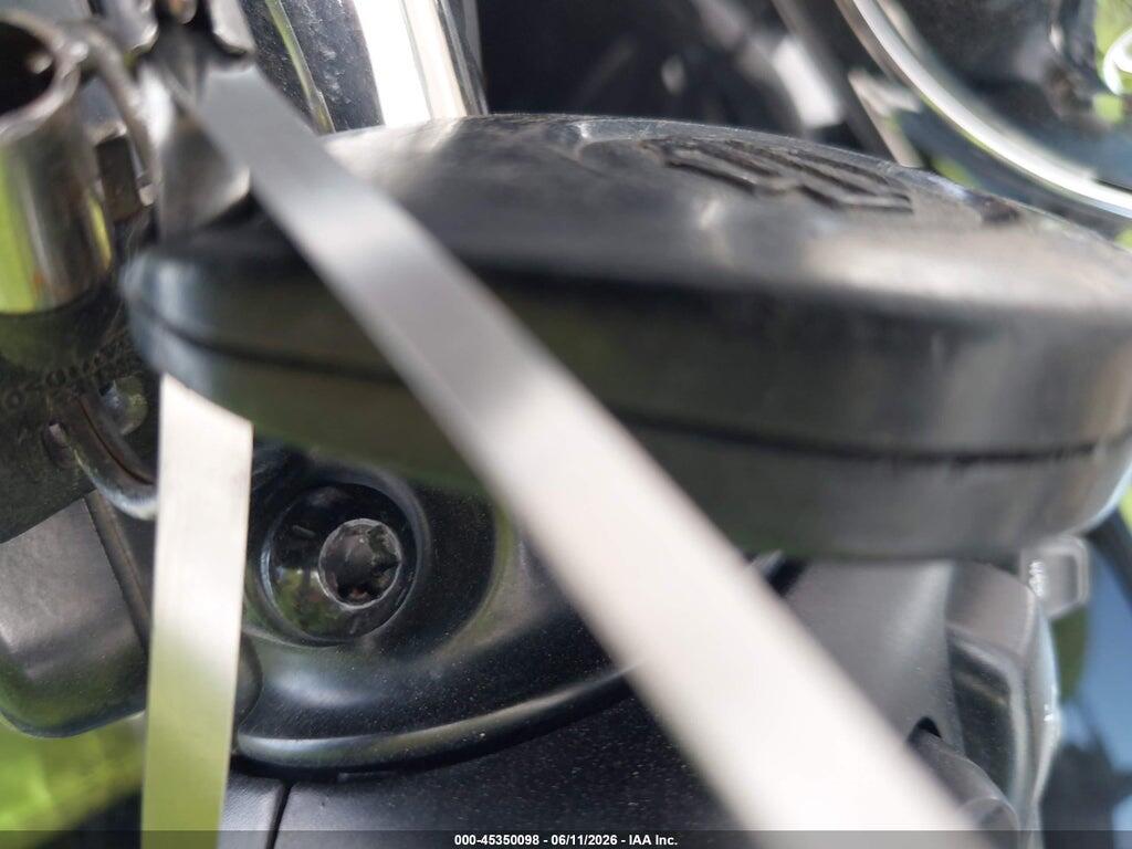 1HD1KBC10LB670962 2020 HARLEY-DAVIDSON FLHX photo no. 11