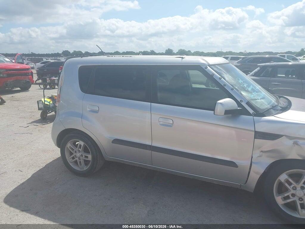 KNDJT2A20A7051403 2010 KIA SOUL photo no. 7